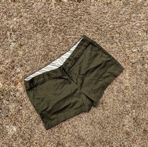 No Boundaries size 13 Dark Green short shorts
